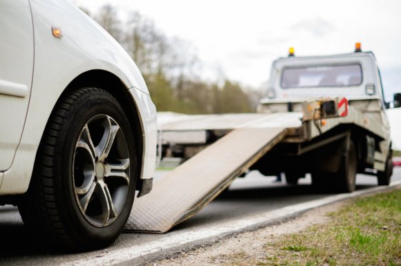 Remorquage de véhicule suite à un accident à Briord